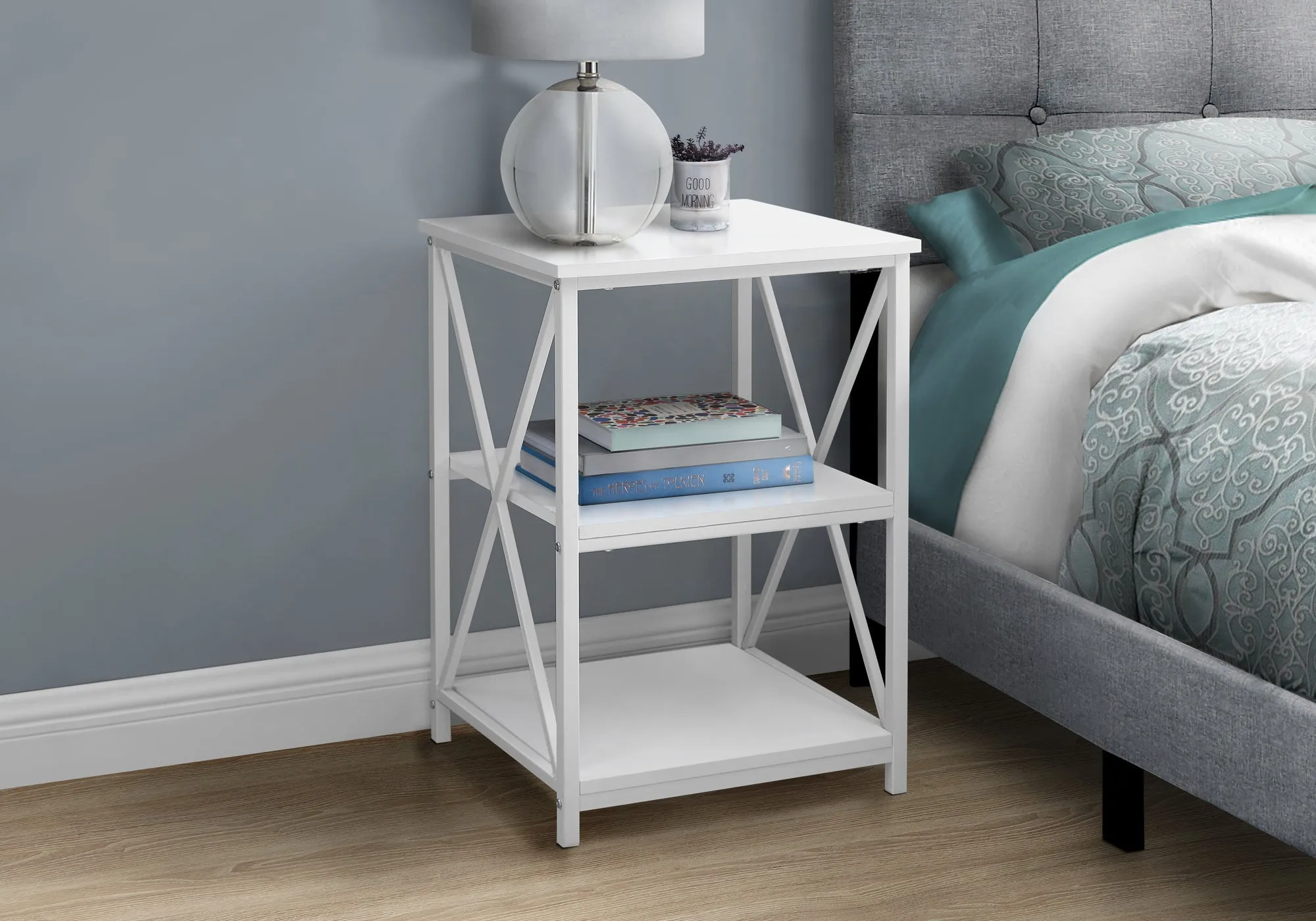 Accent Table - 26"H / White/ White Metal