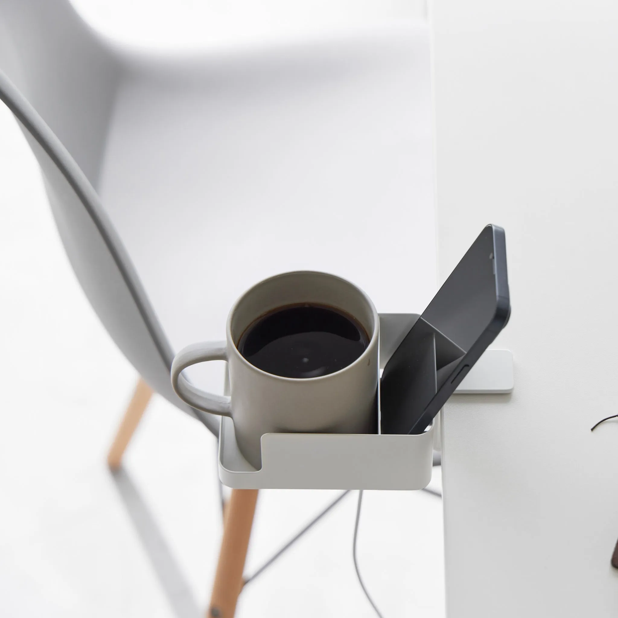 Tableside Smartphone & Cup Holder