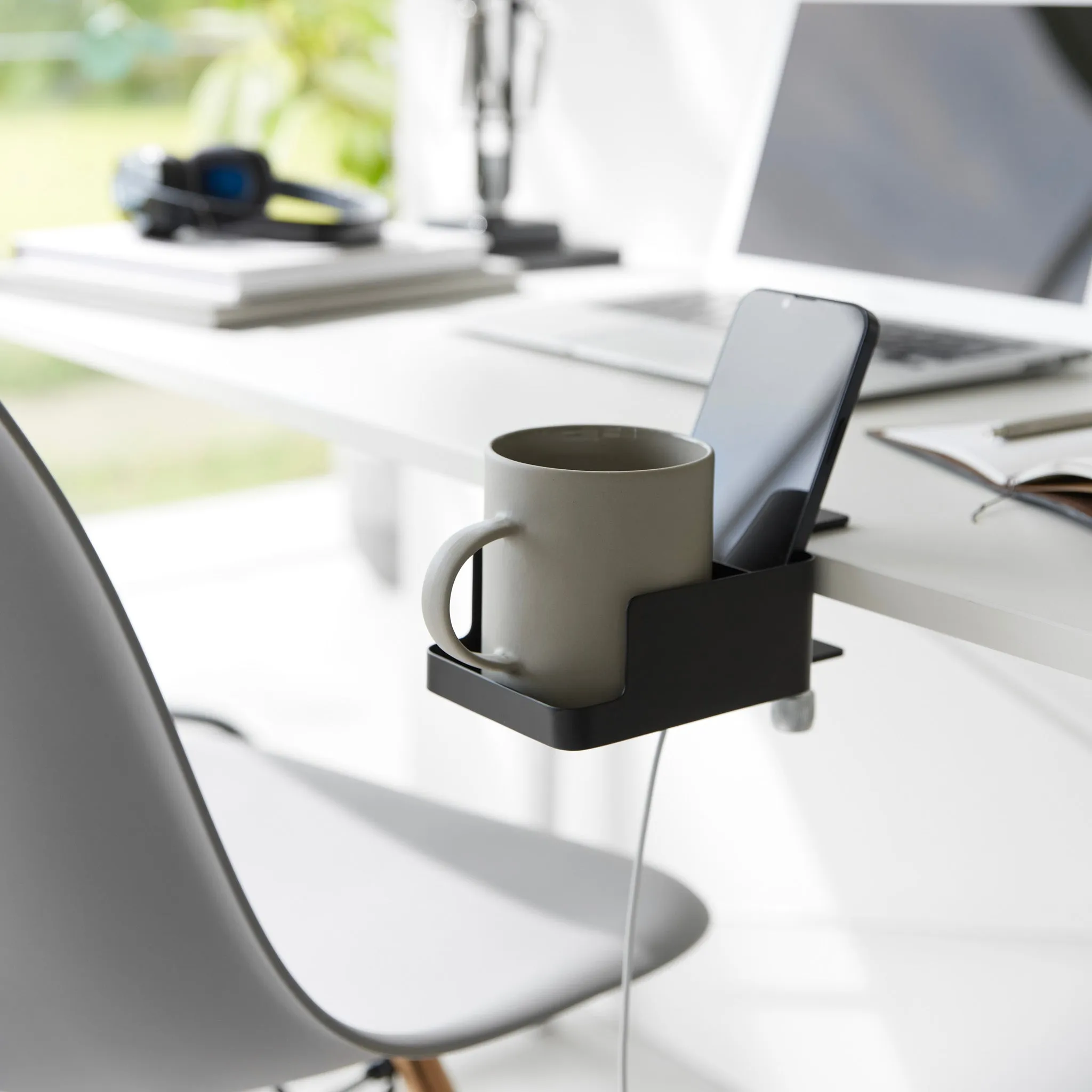 Tableside Smartphone & Cup Holder