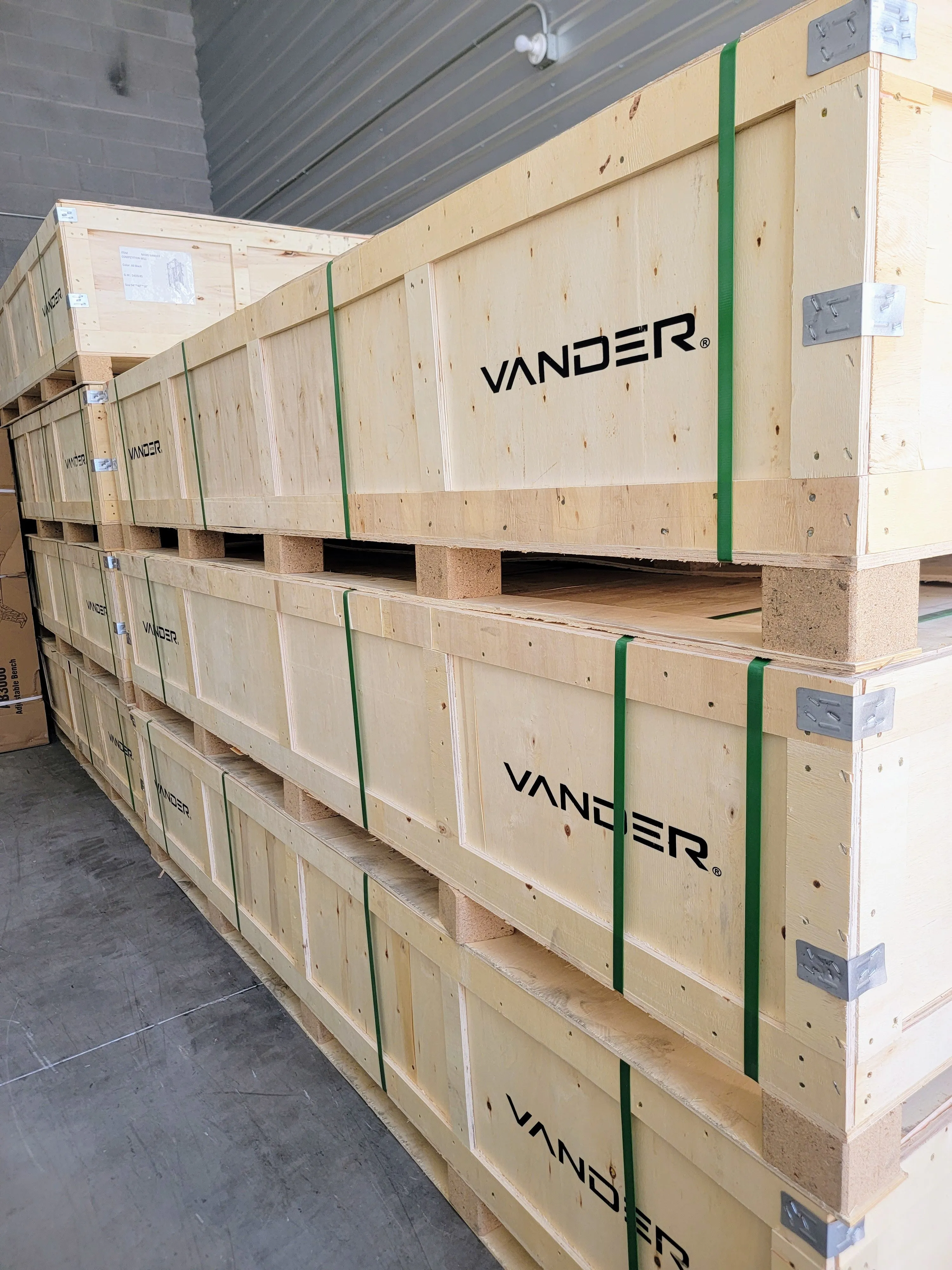 VANDER COMPETITION F16 - FULLY LOADED